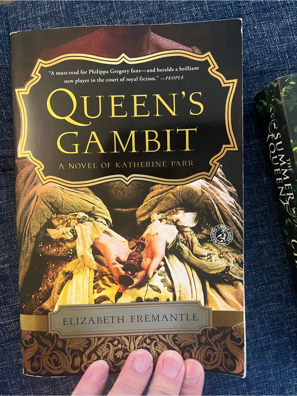 Lot of 3 historical fictional books. - Picture 2 of 7